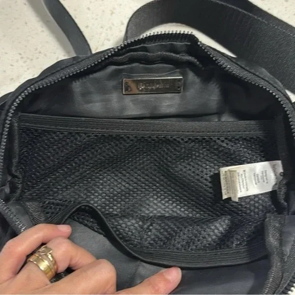 lululemon athletica Black Men's Belt Bag - Picture 3 of 5